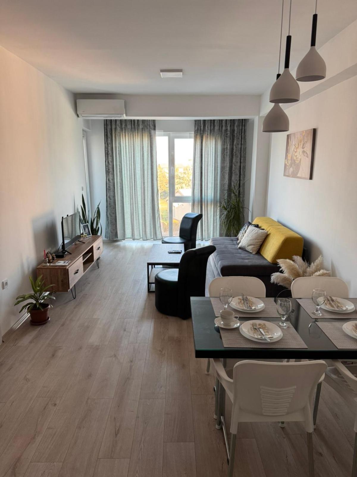 Apartment B&S สโกเปีย ภายนอก รูปภาพ