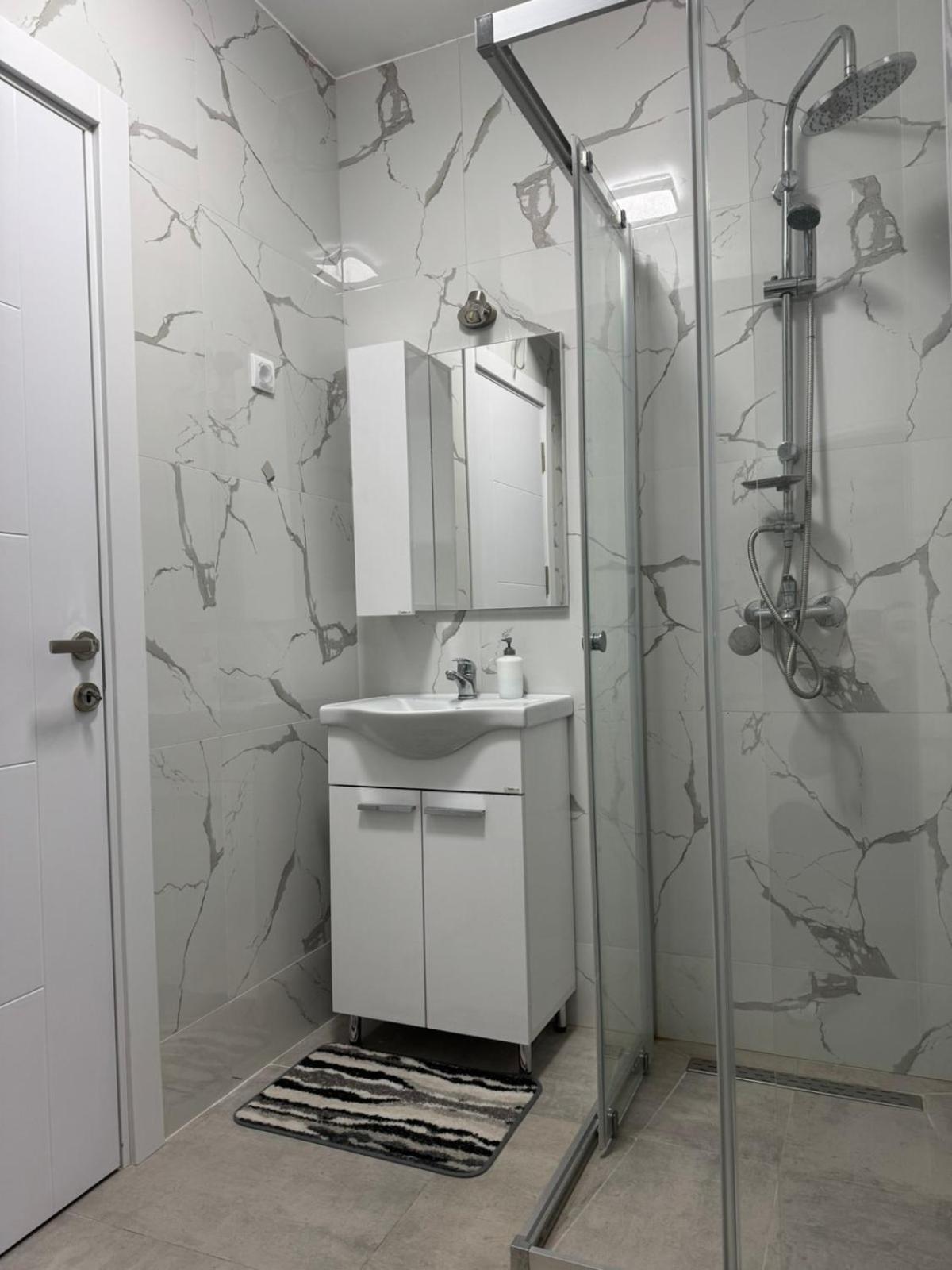 Apartment B&S สโกเปีย ภายนอก รูปภาพ